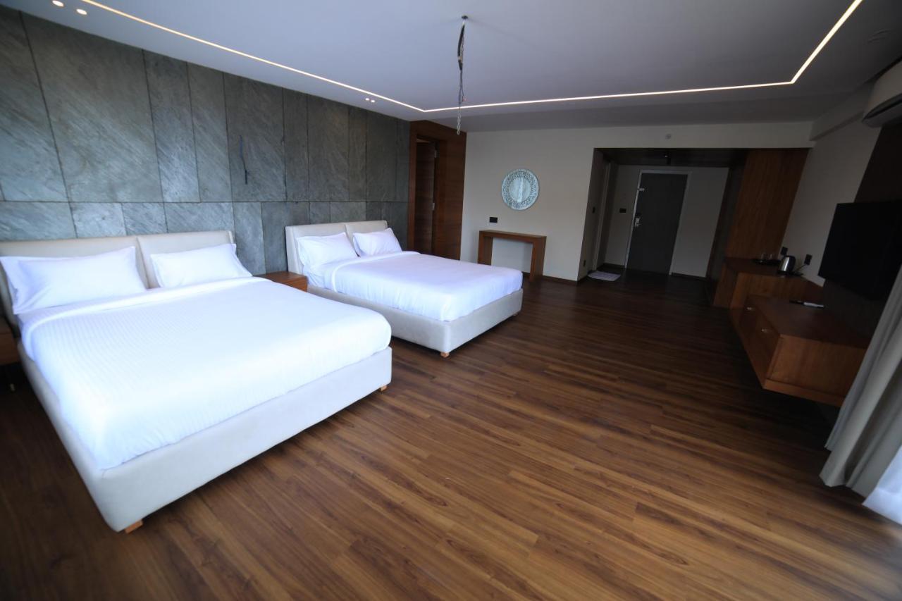 Hotel Bekal International Kāsaragod Buitenkant foto