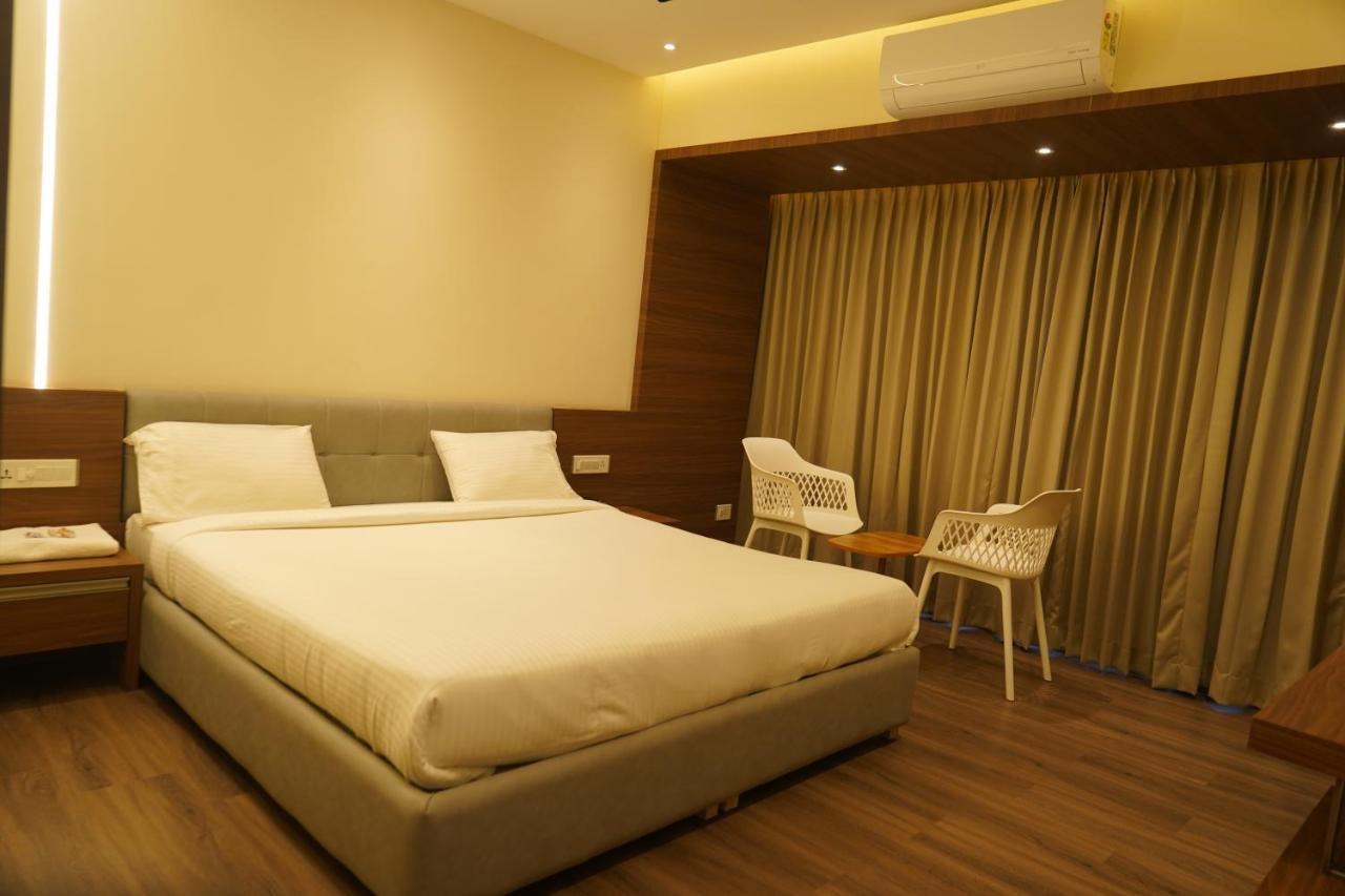 Hotel Bekal International Kāsaragod Buitenkant foto