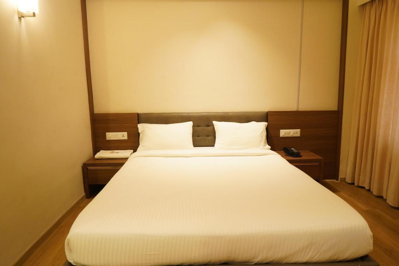 Hotel Bekal International Kāsaragod Buitenkant foto